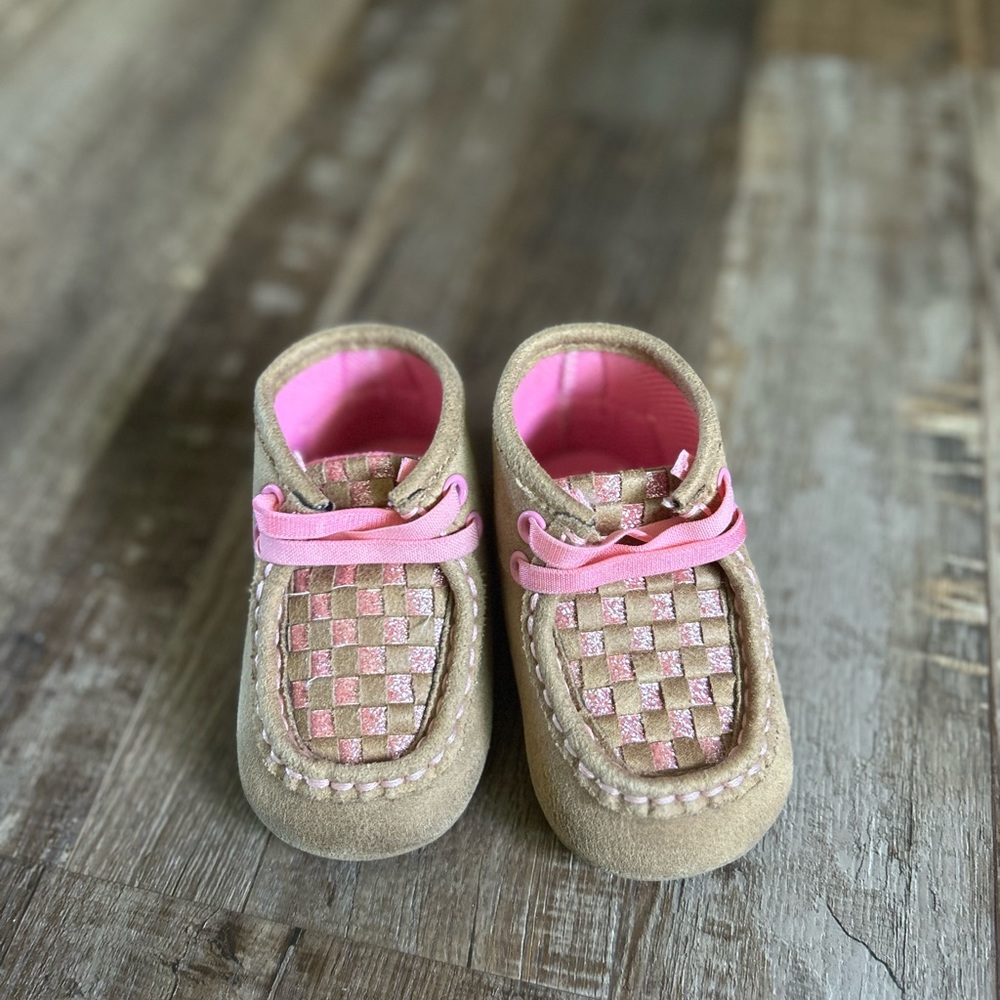 Baby Twister shoes